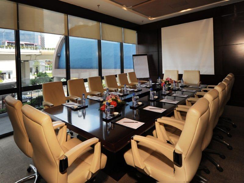Hotel Equatorial 5*