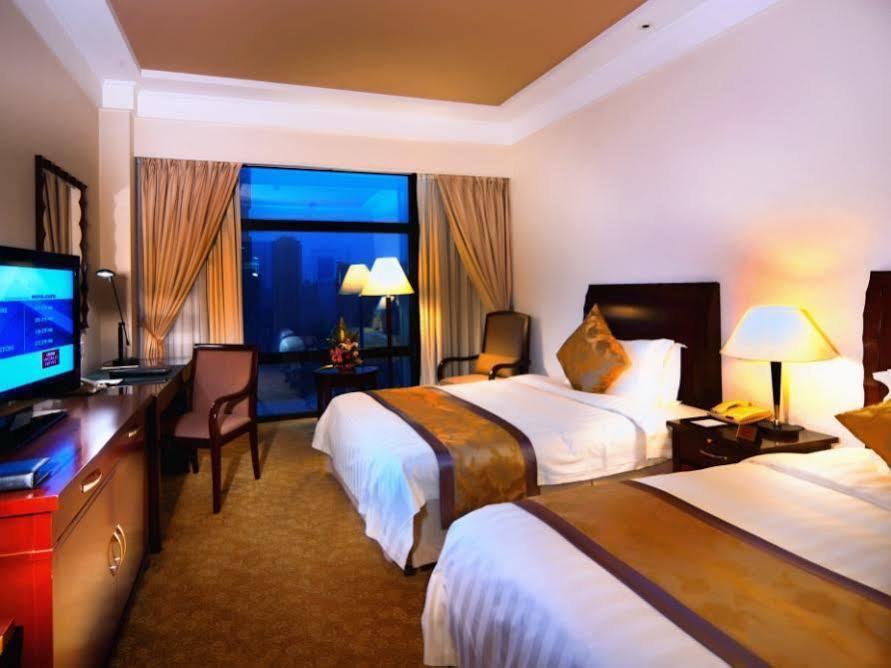 Hotel Equatorial 5*