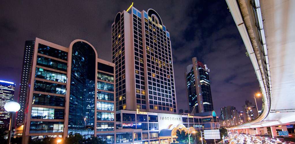 Equatorial Hotel